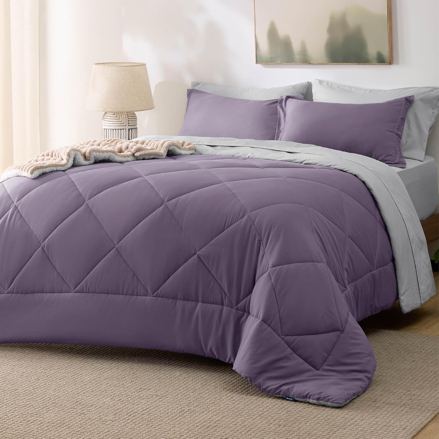 7 Pieces Reversible Comforter Set - Queen
