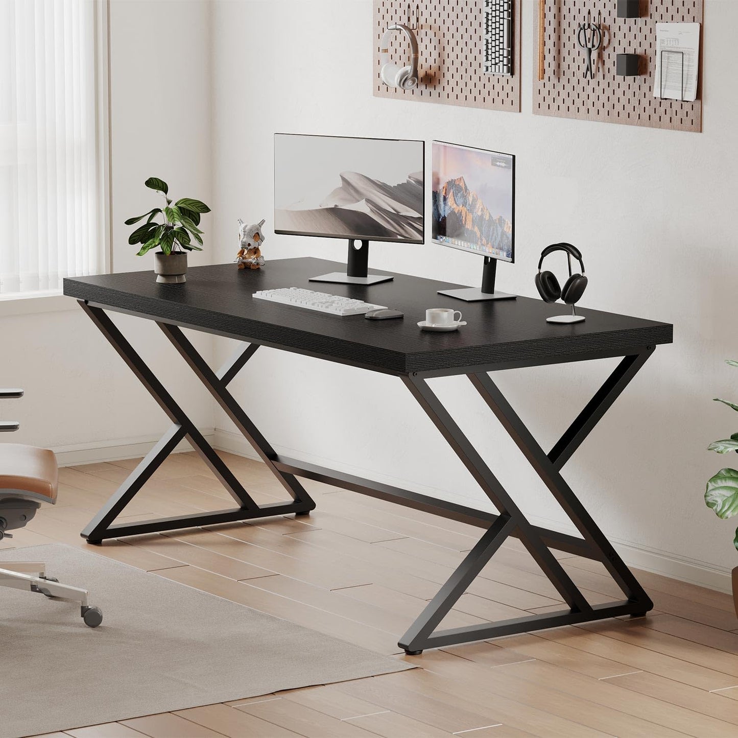 Black Computer Desk