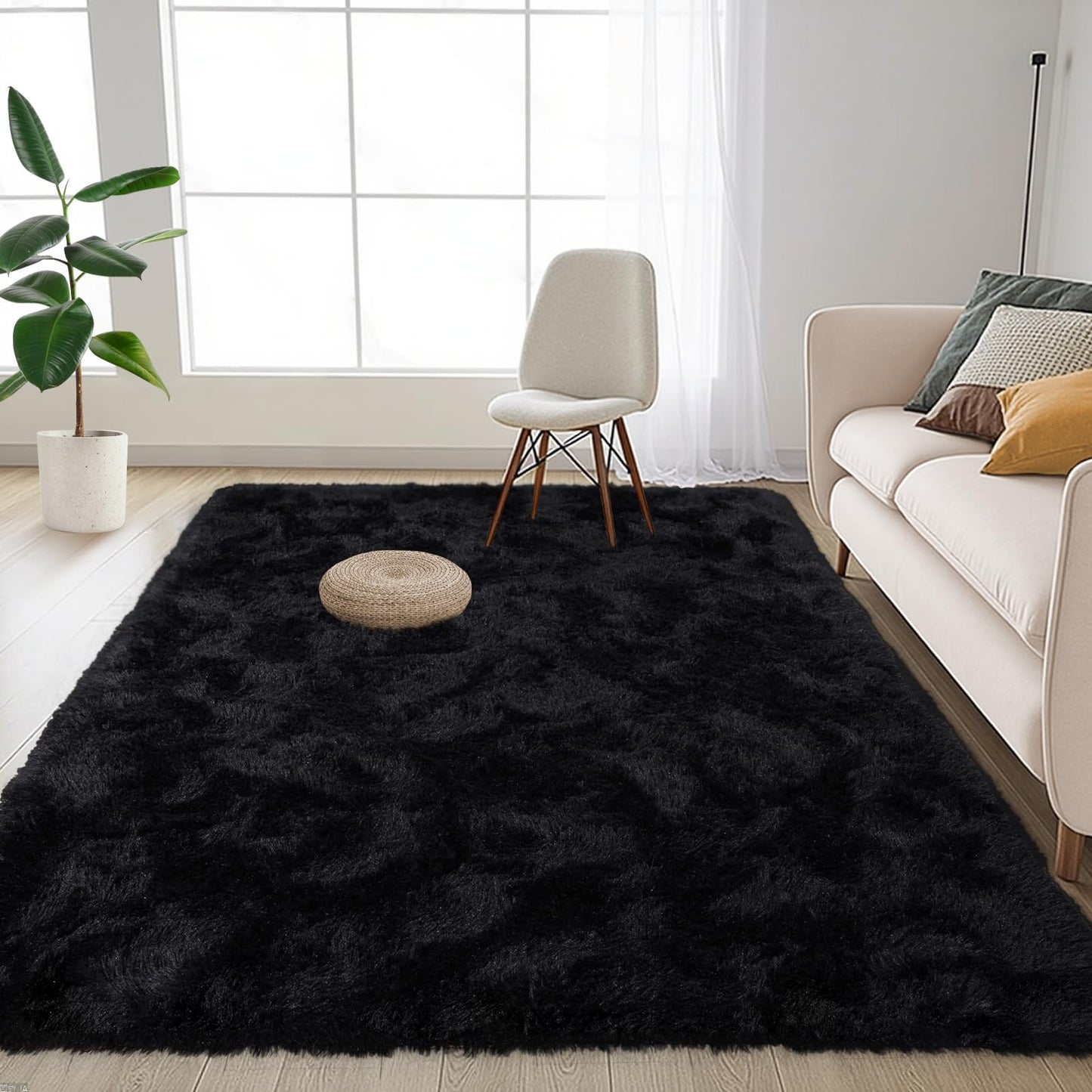 Soft Black Rug(4' x 6')
