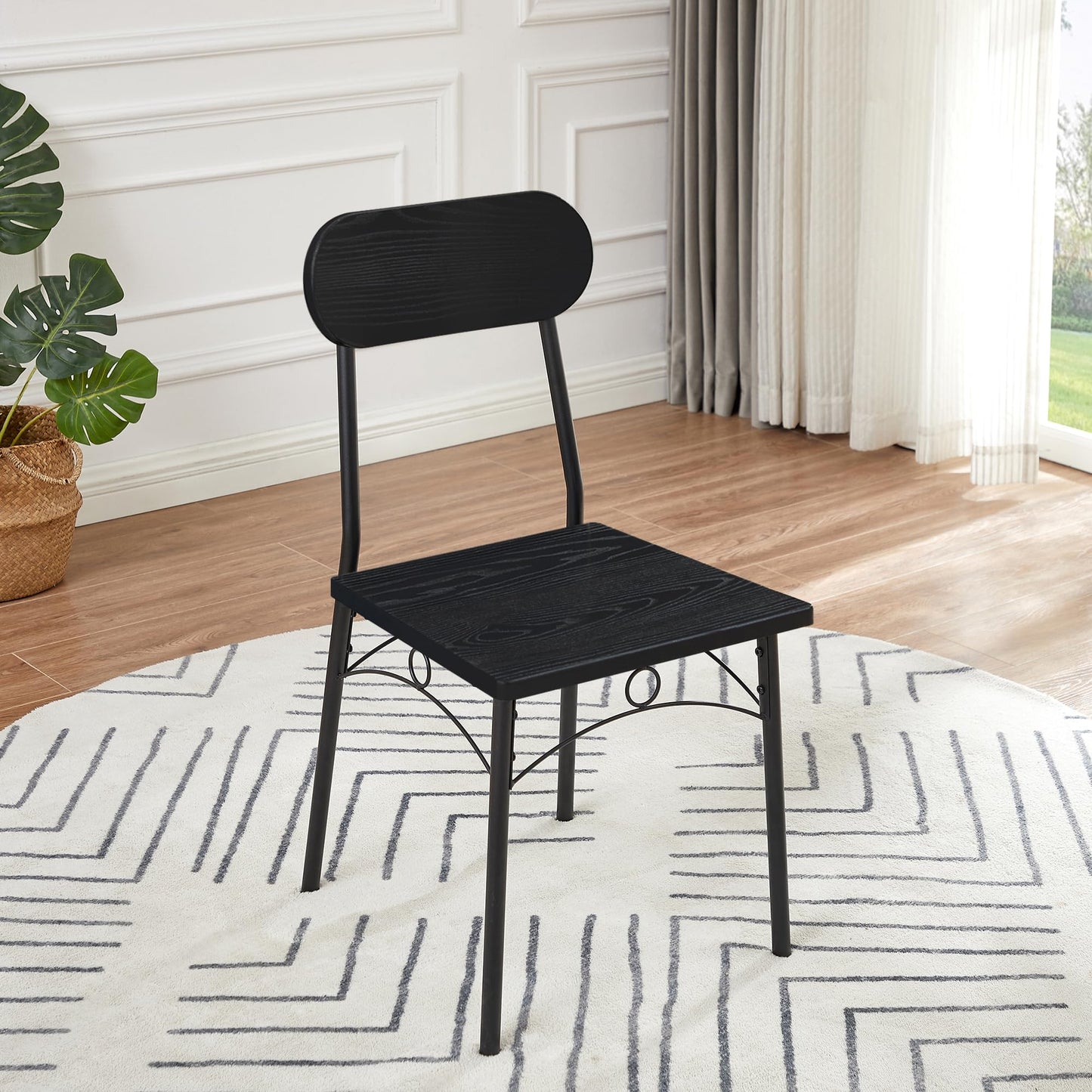 Dining Table Set Perfect for Small Spaces
