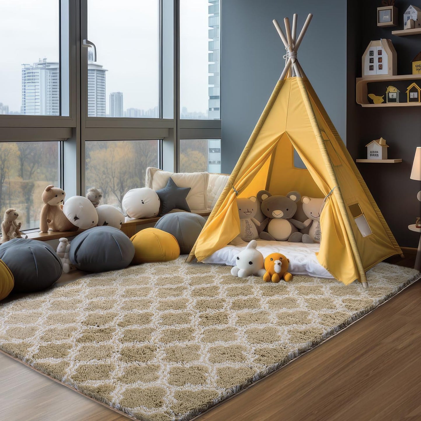 Beige/White Area Rugs
