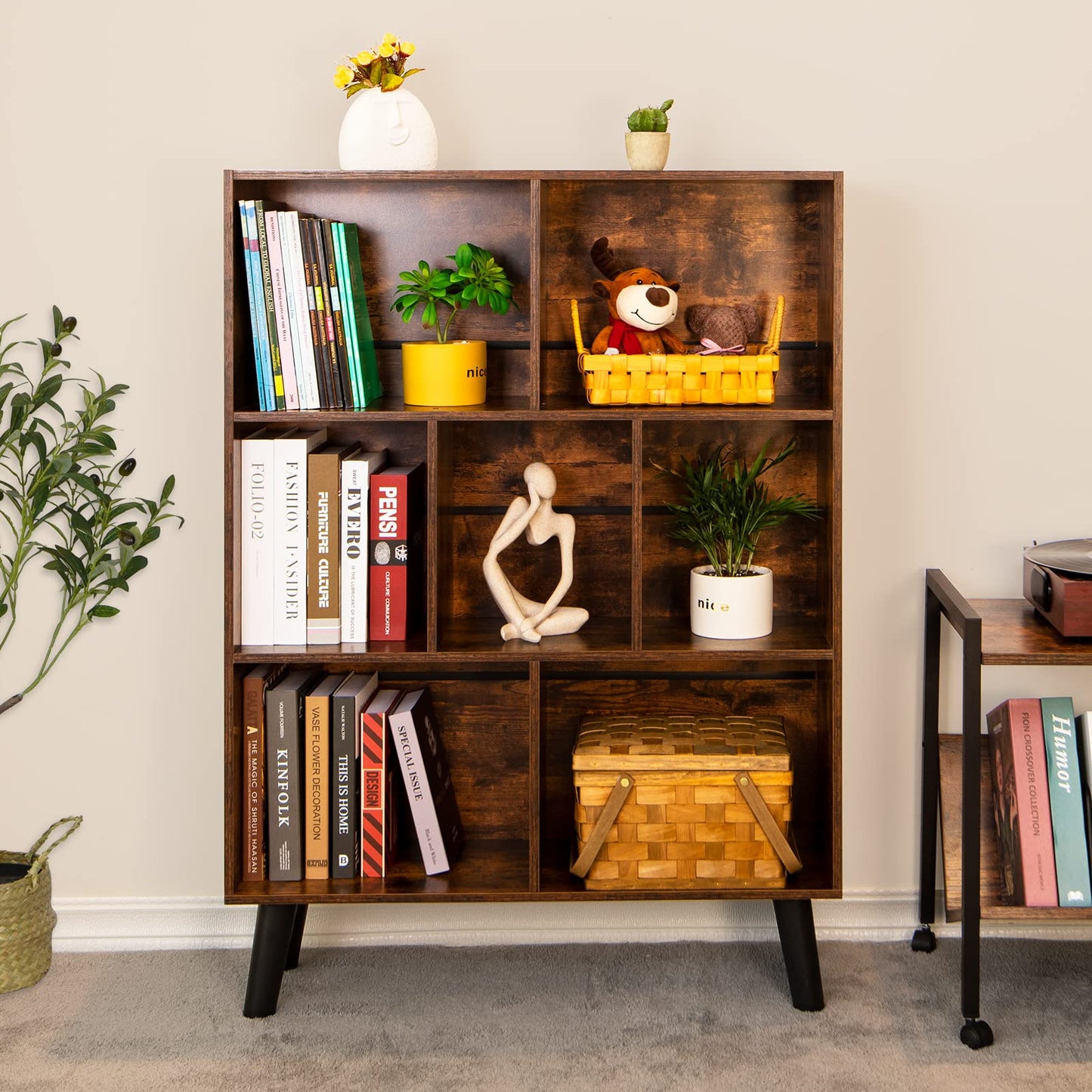 Retro Brown Bookshelf