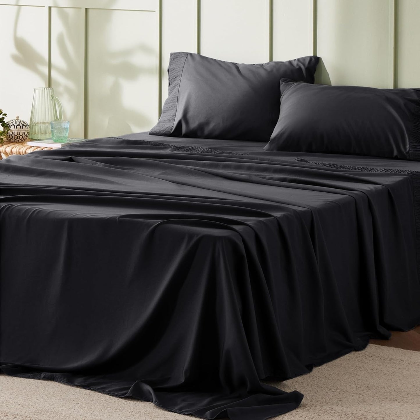4 Pieces Luxury Bed Sheet Set