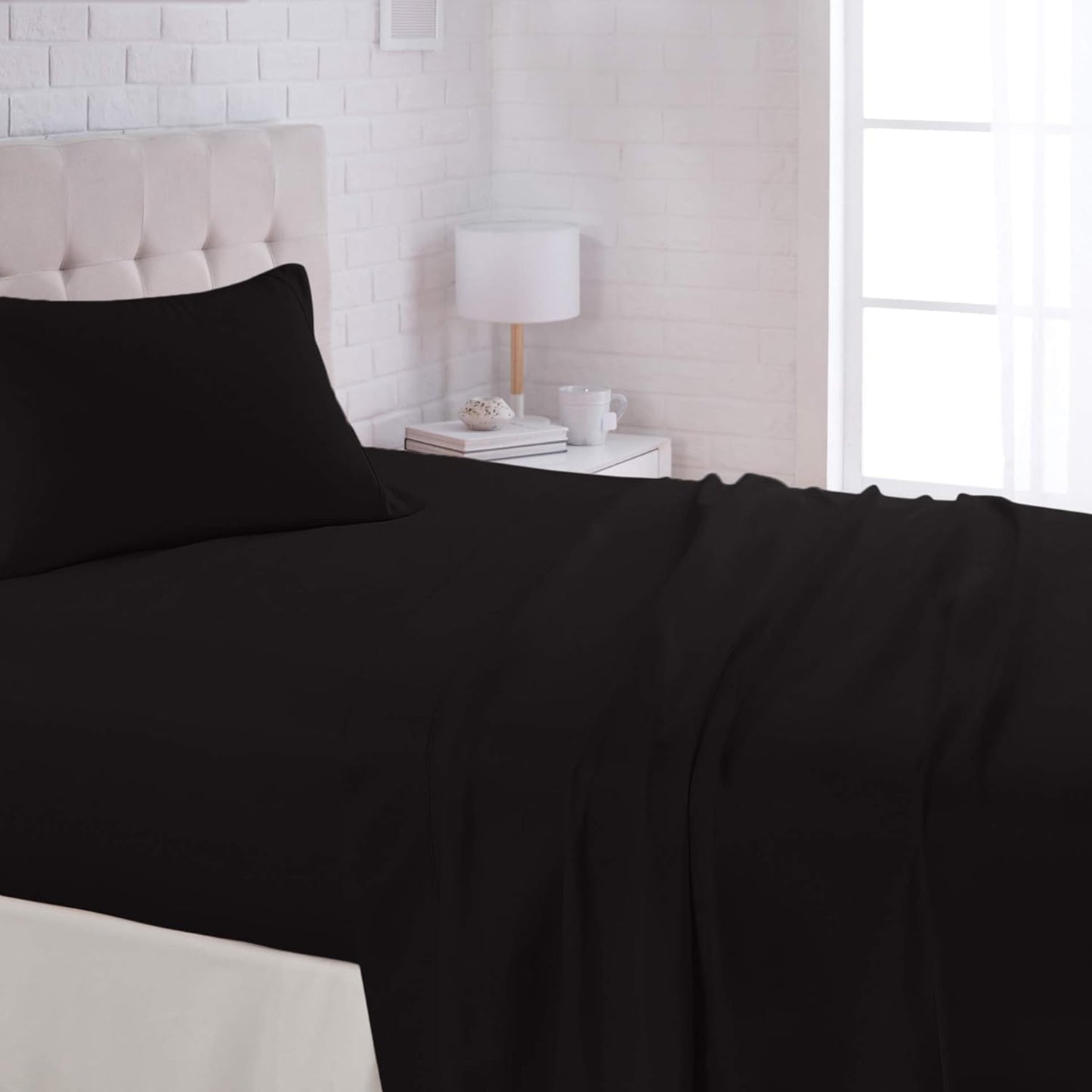 Wrinkle free microfiber 4 piece bed sheet set