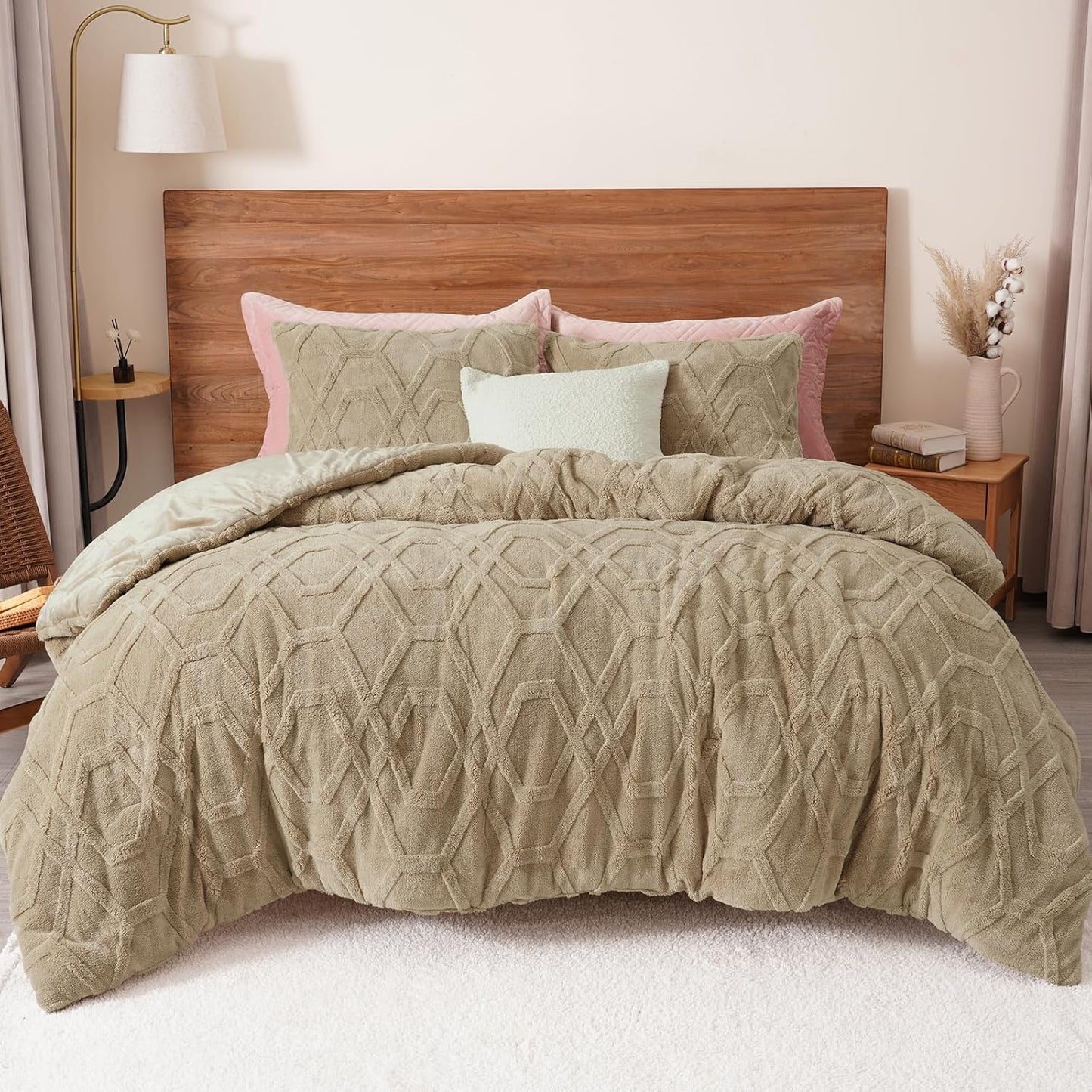 Queen Comforter Set