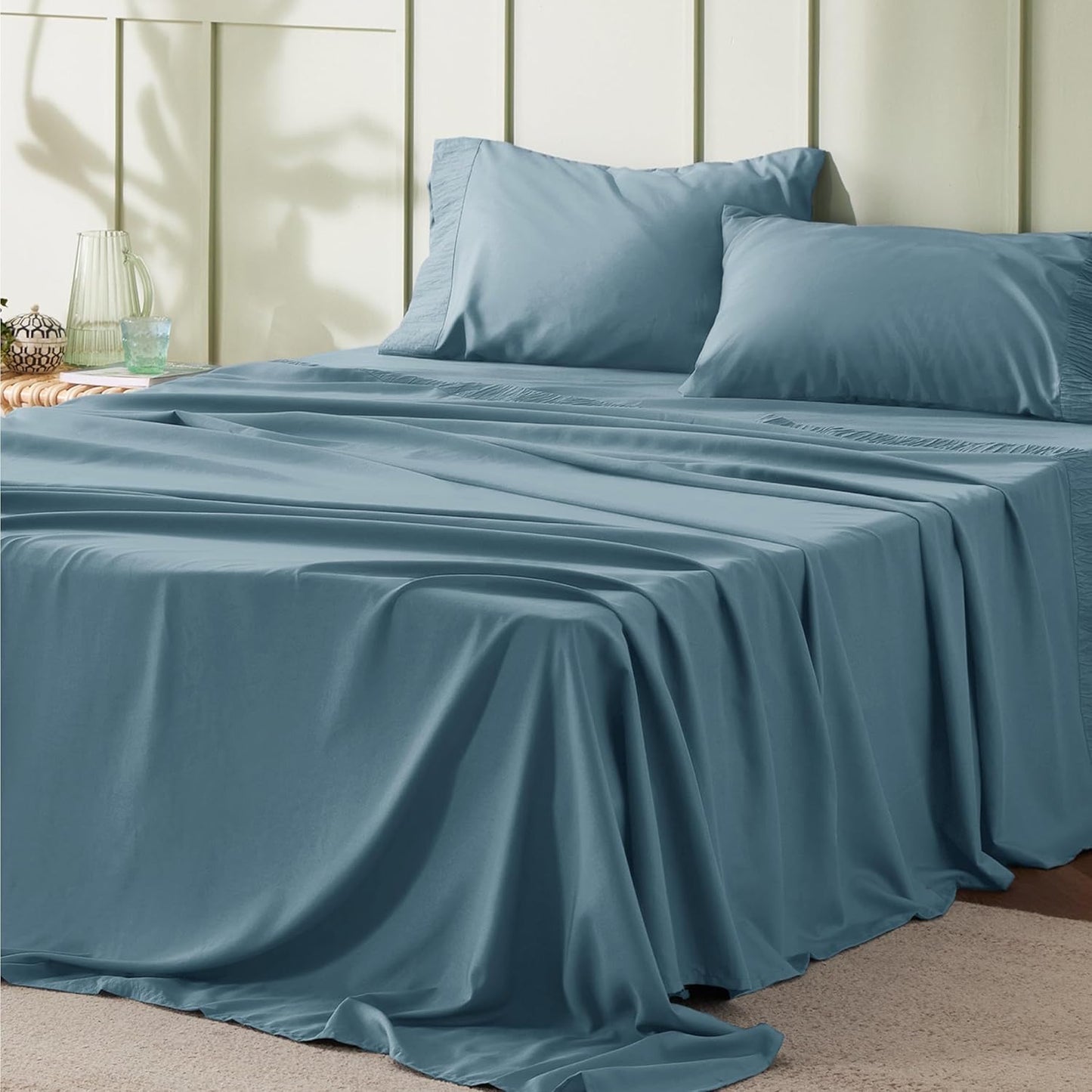 4 Pieces Luxury Bed Sheet Set