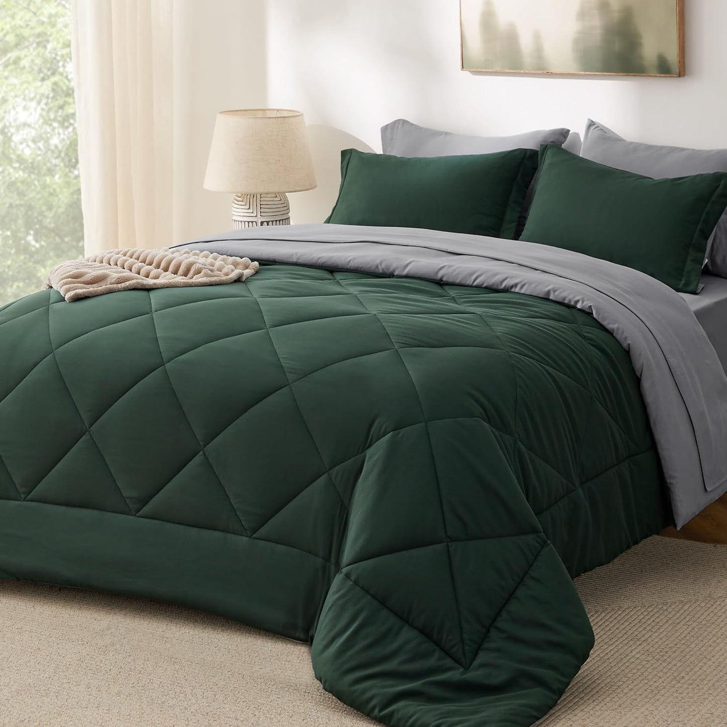 7 Pieces Reversible Comforter Set - Queen