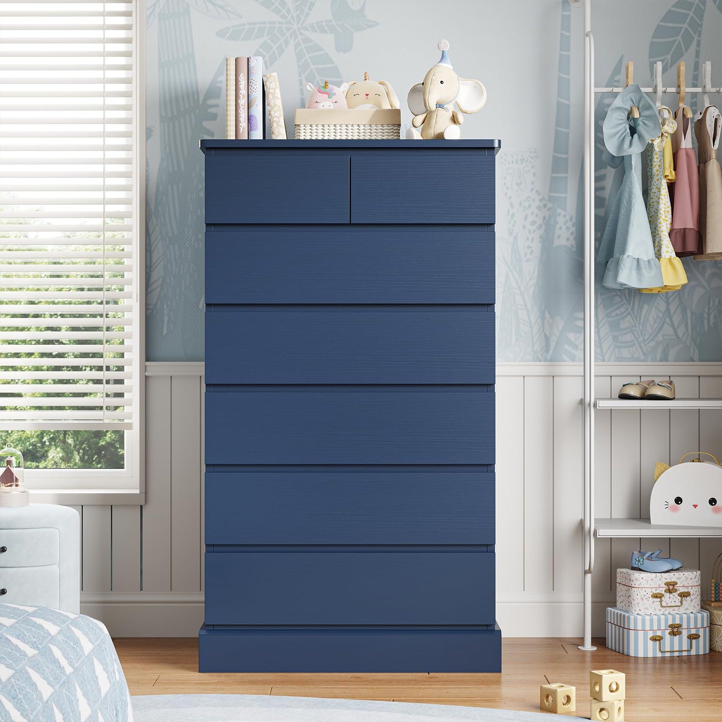 Tall Dresser for Bedroom with 7 Drawers