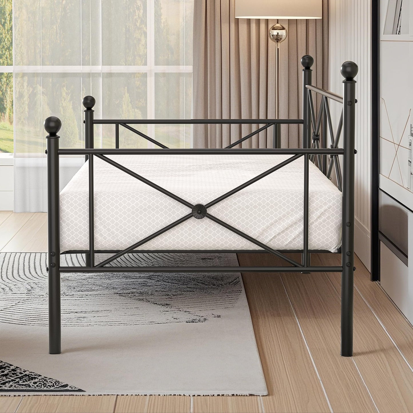 Metal Day Bed with Stylish Headboard
