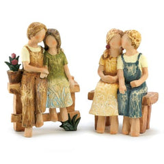 Country Romance Statue Duo